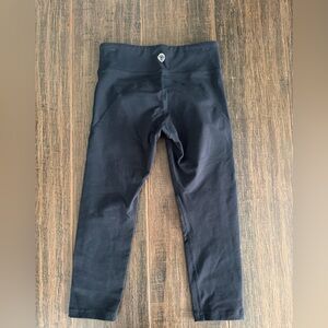 Tory Sport cropped black legging size small